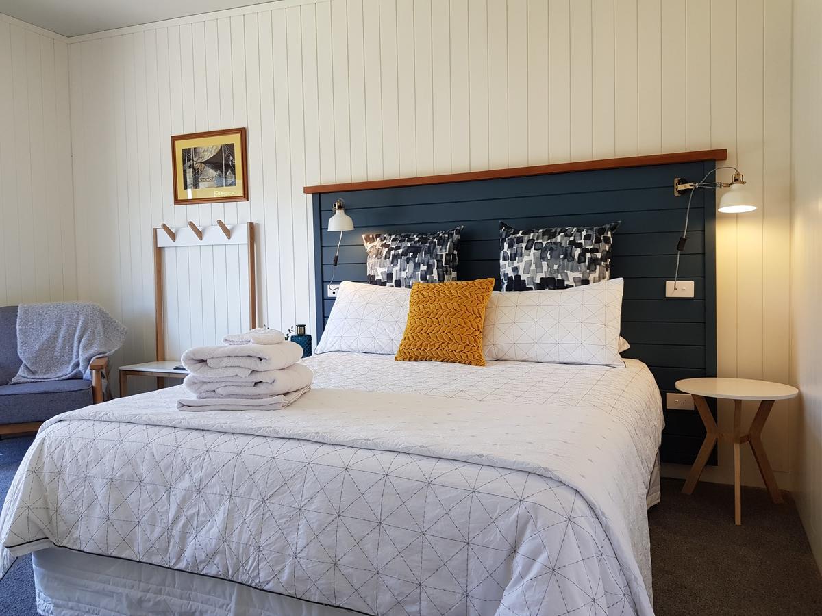 Admiral Waters Bed and Breakfast Cooks Beach Buitenkant foto